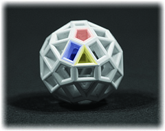Der Zometoolball mit seinen 3 verschiedenen Öffnungen
